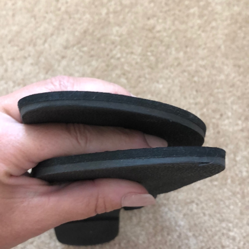 NWOT Sandals - Picture 3 of 5